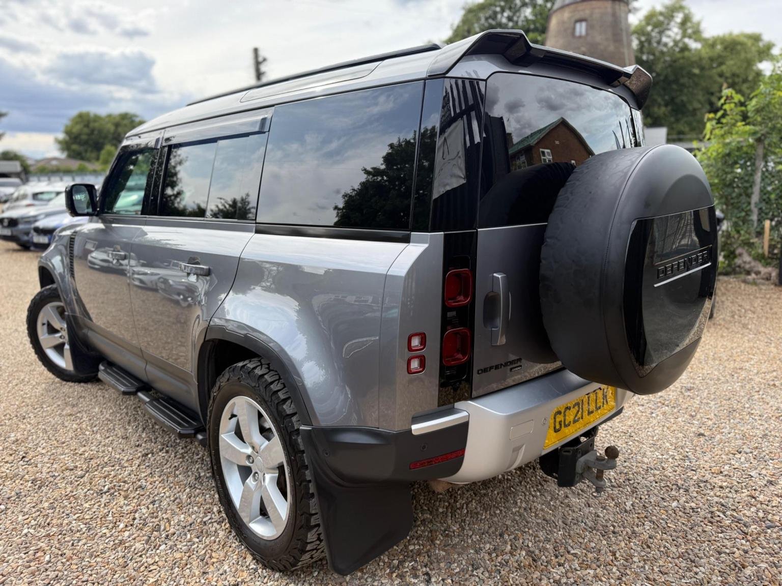Land Rover 110