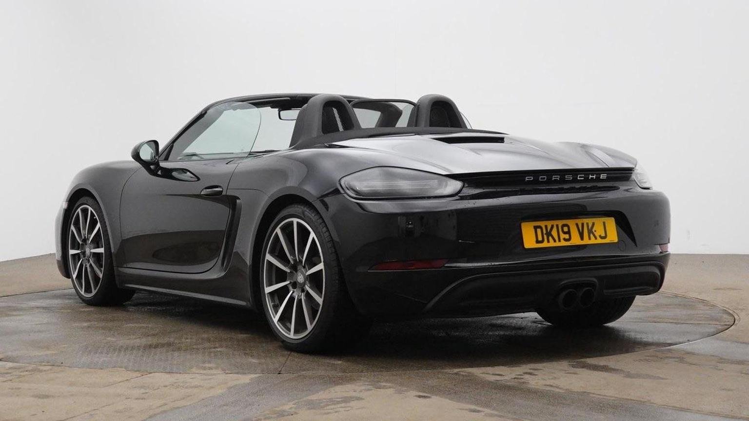 Porsche 718