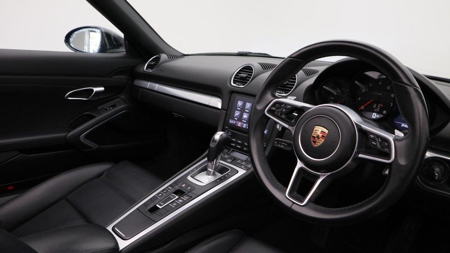 Porsche 718