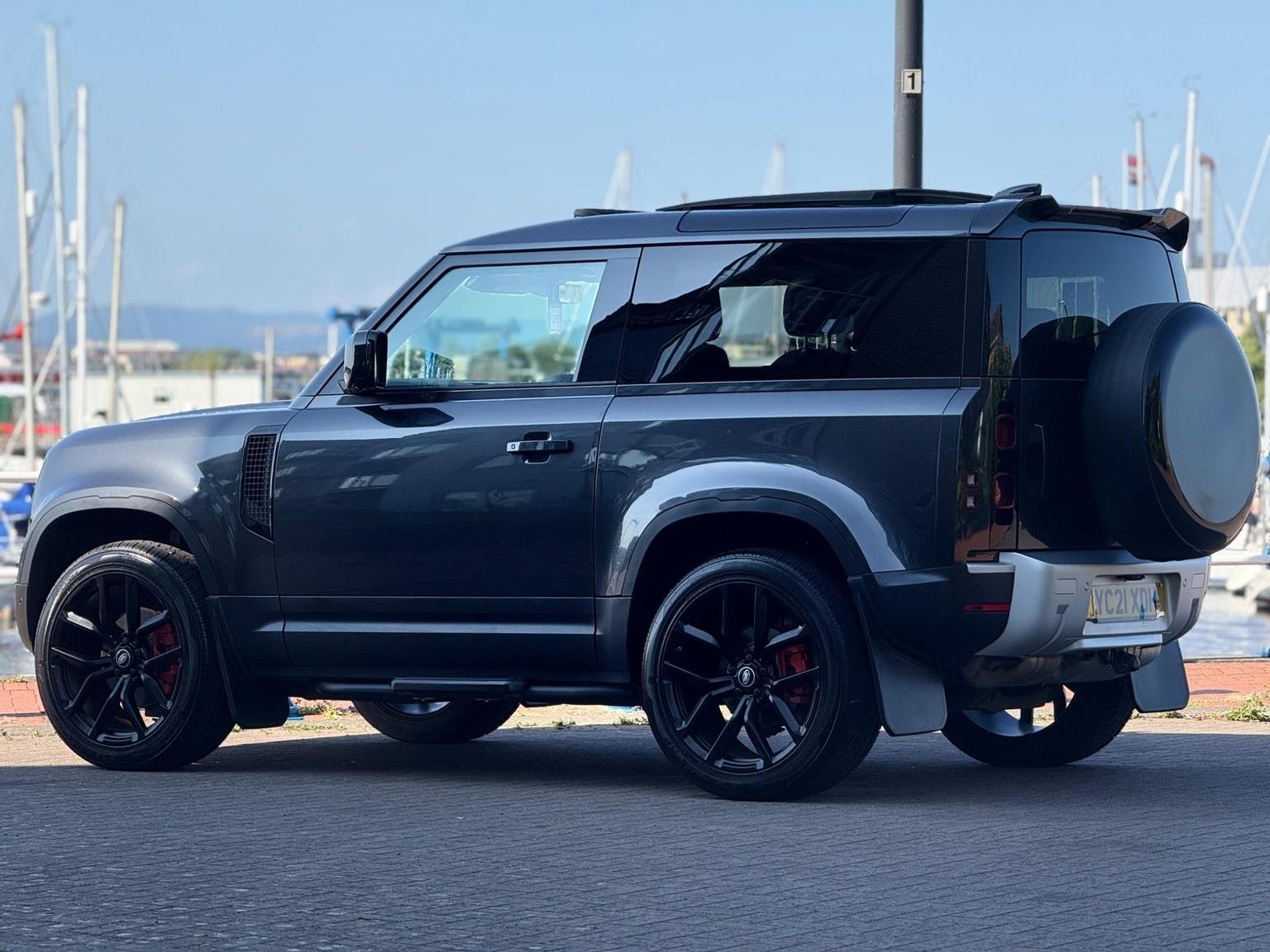 Land Rover 90