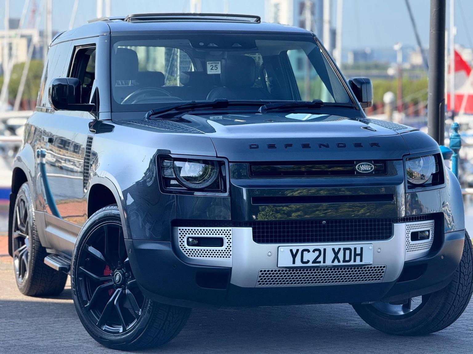 Land Rover 90