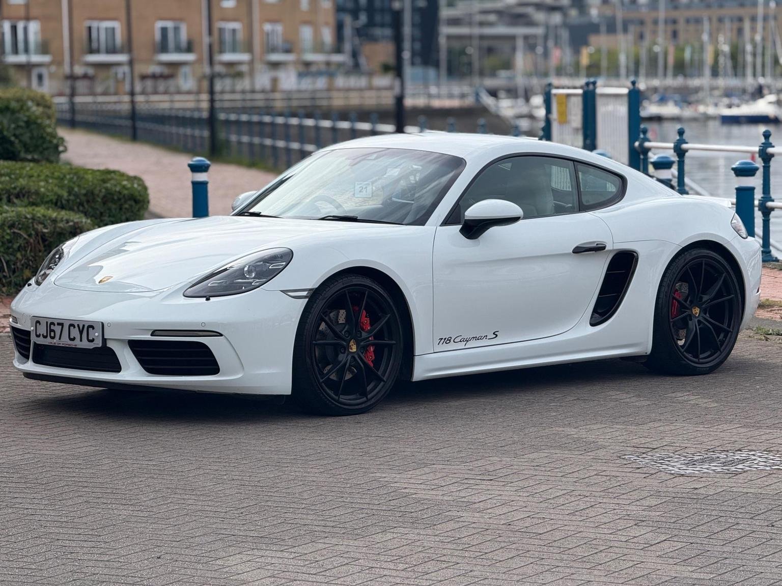 Porsche 718