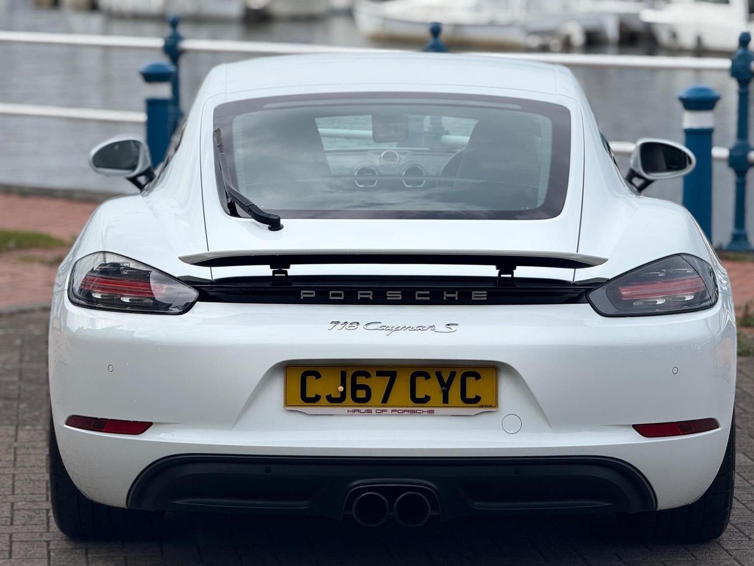 Porsche 718