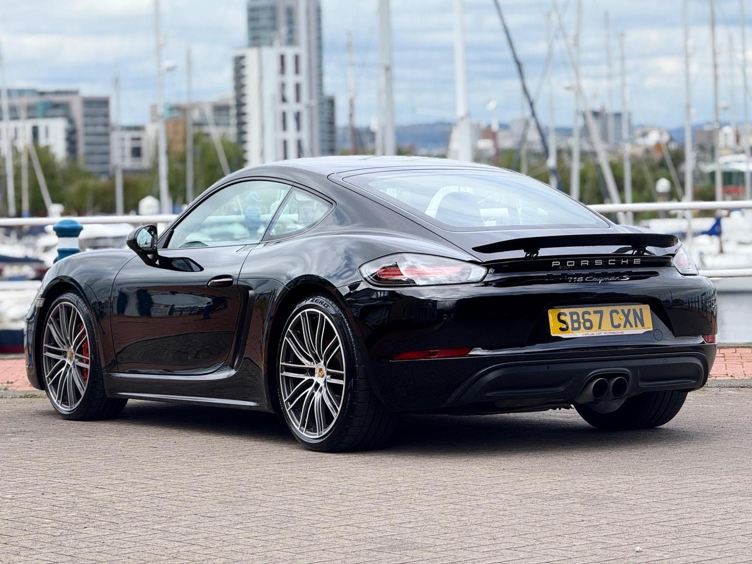 Porsche 718