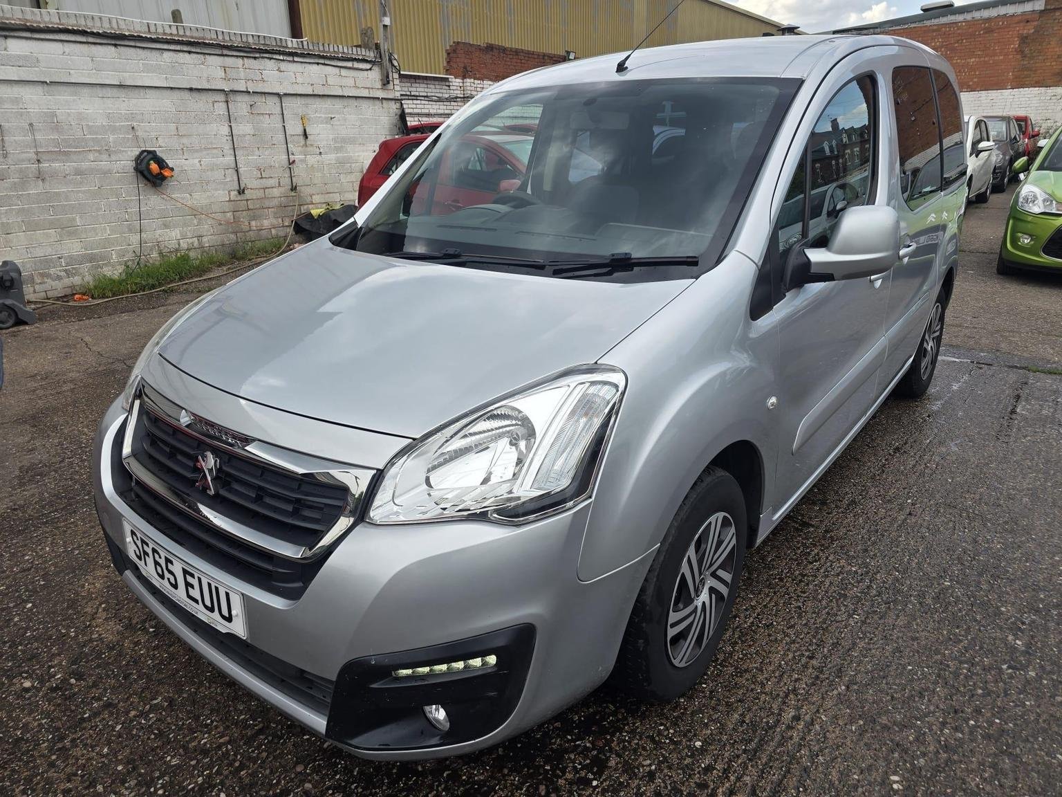 Peugeot Partner