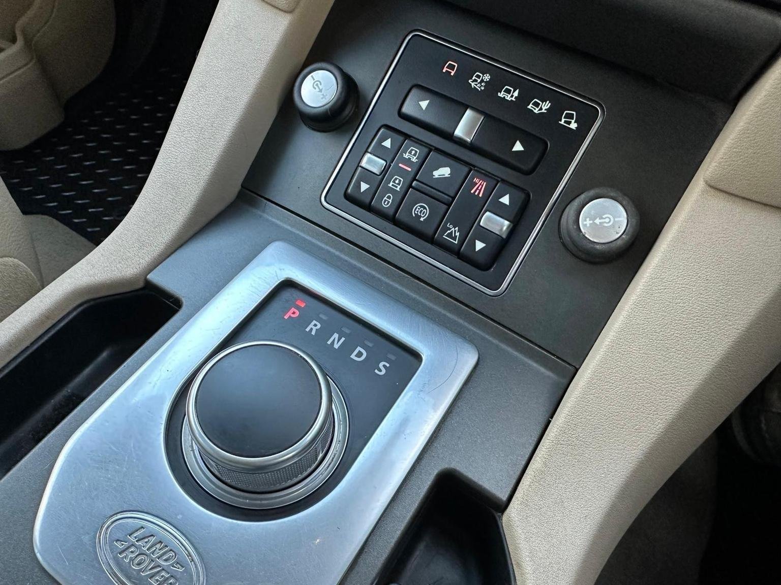 Land Rover Discovery 4