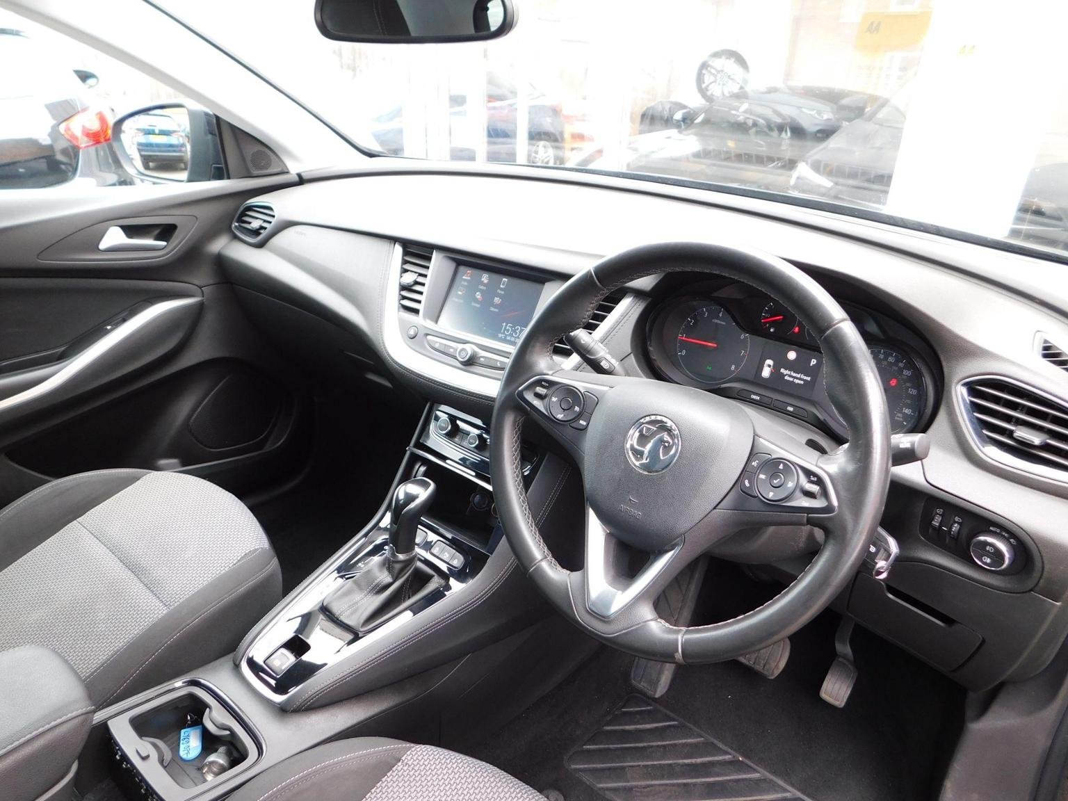 Vauxhall Grandland