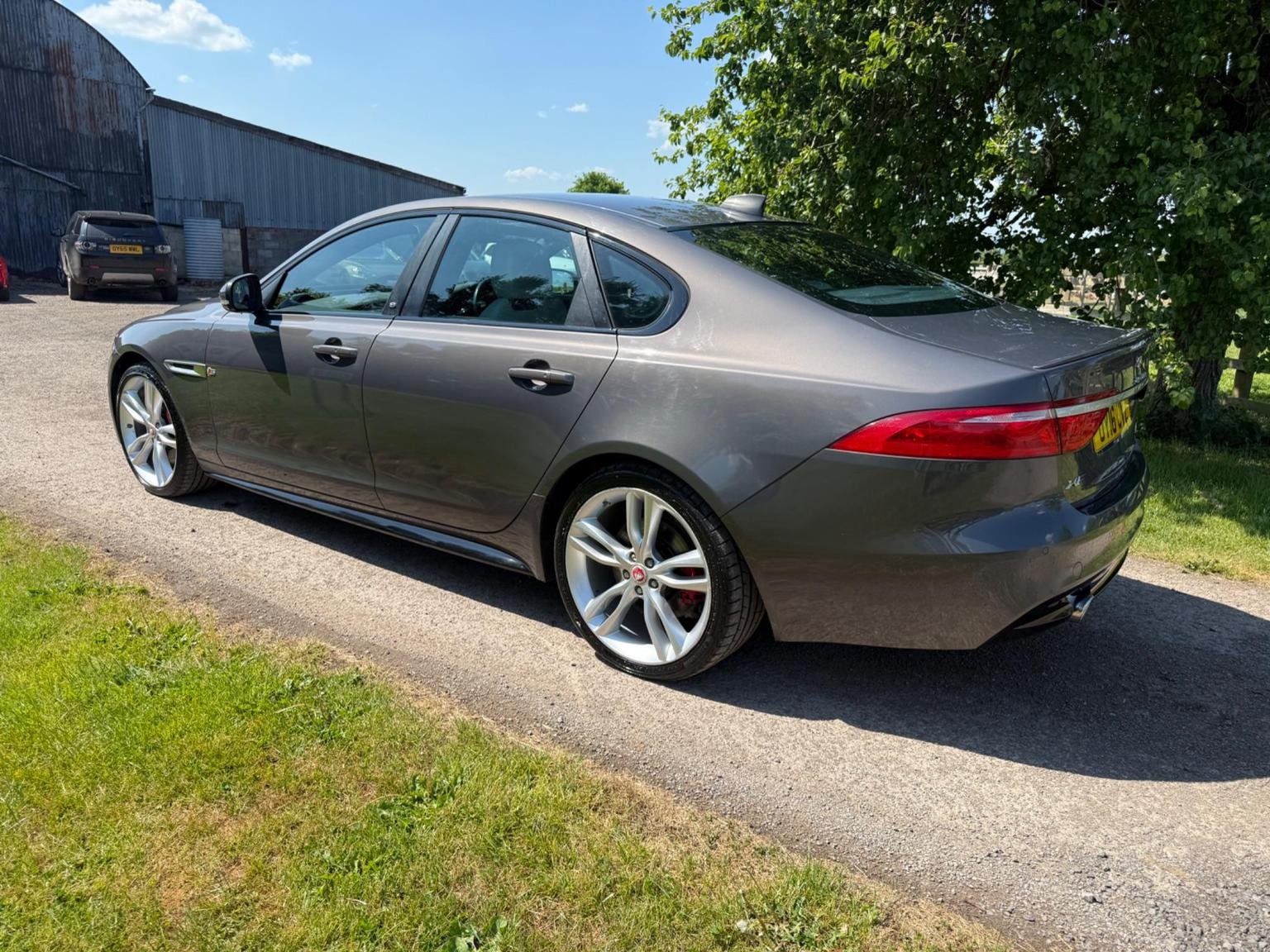 Jaguar XF
