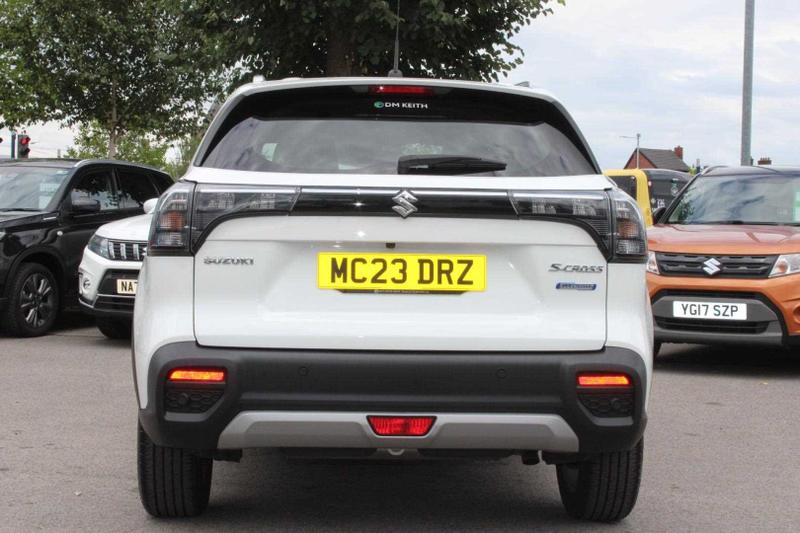 Suzuki S-Cross