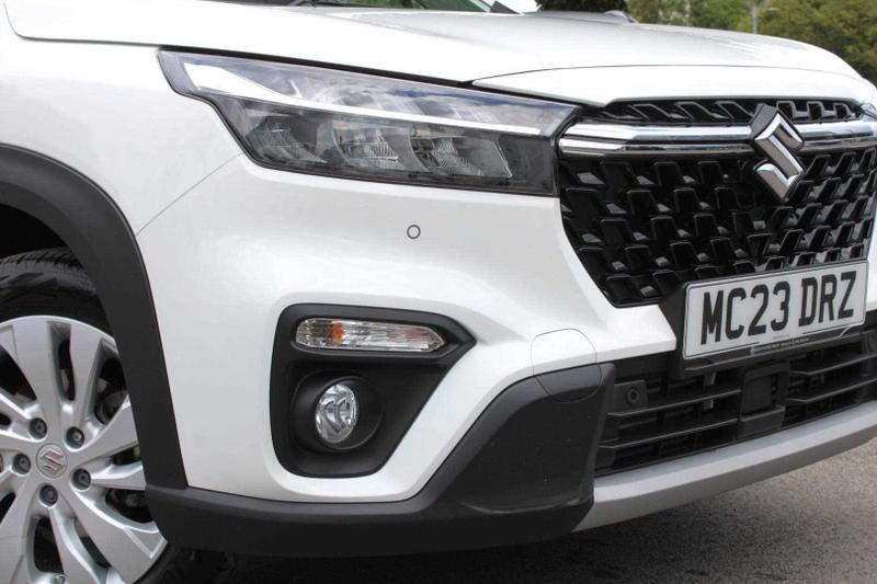 Suzuki S-Cross