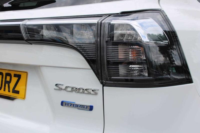 Suzuki S-Cross
