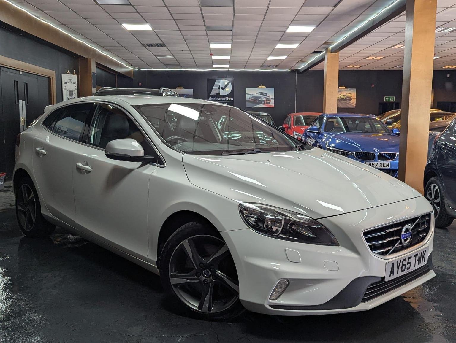 Volvo V40