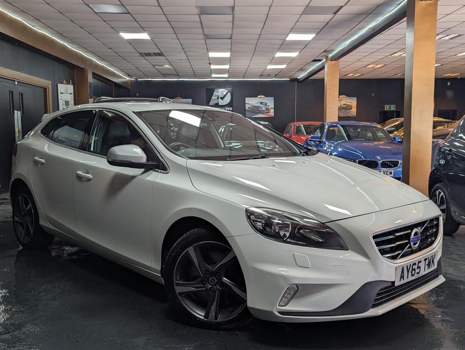 Volvo V40