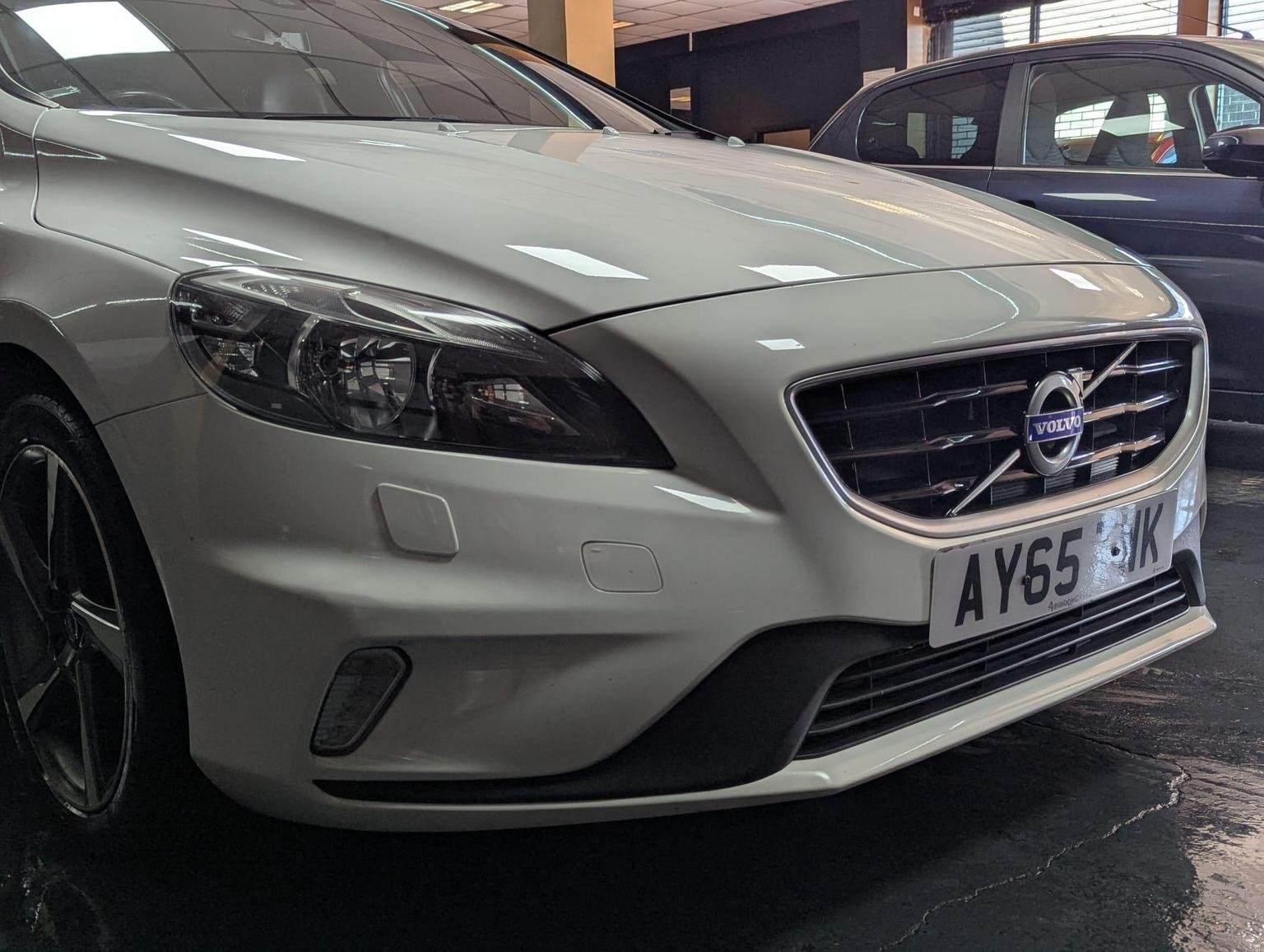Volvo V40