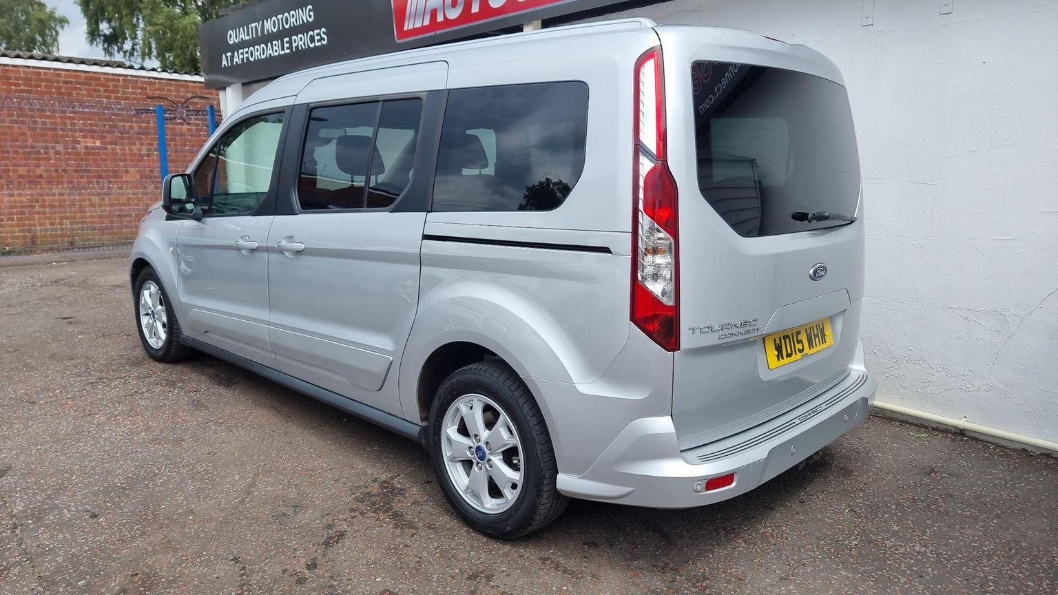 Ford Tourneo