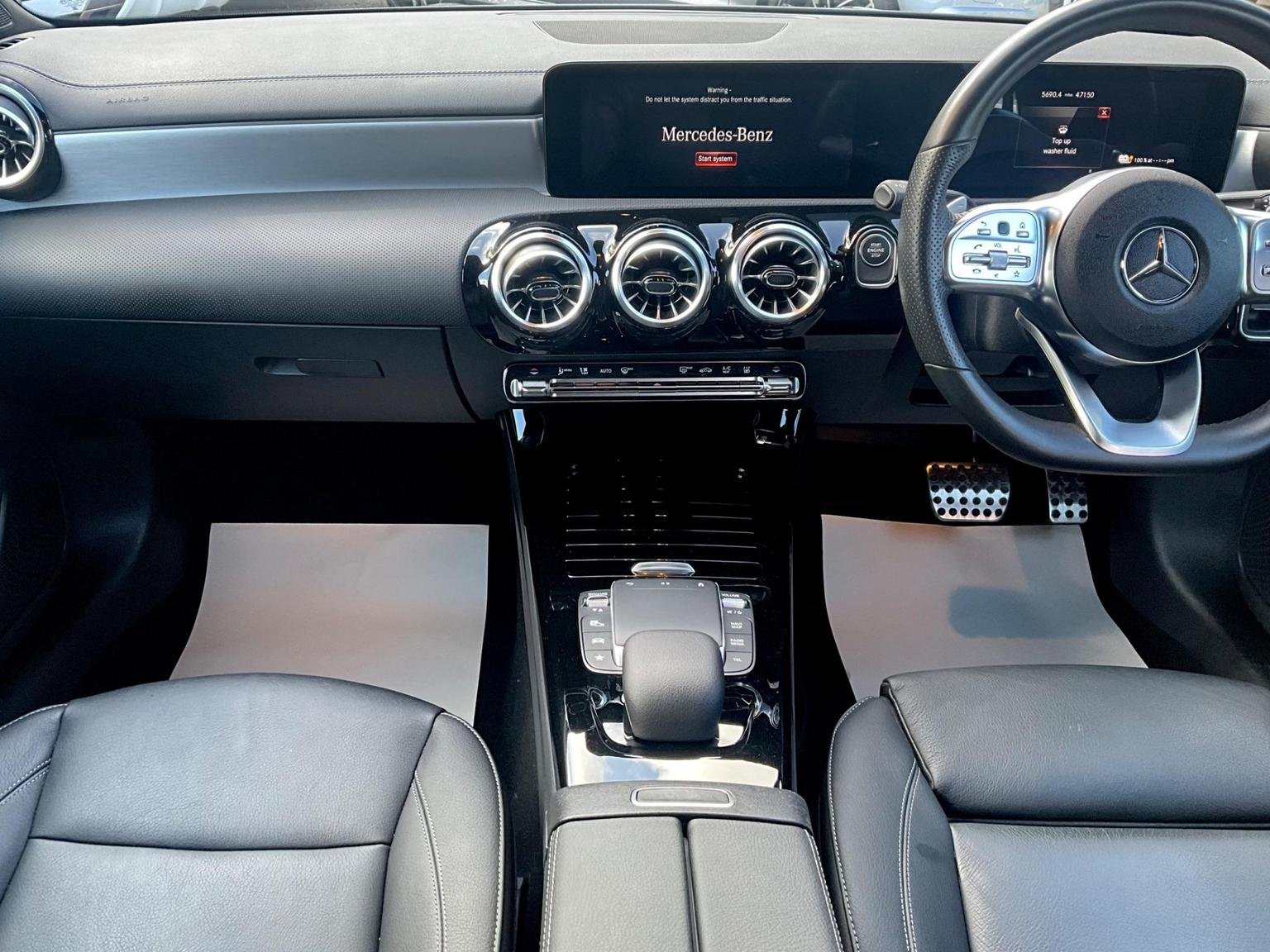 Mercedes Benz CLA