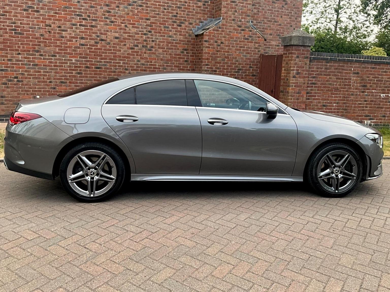 Mercedes Benz CLA
