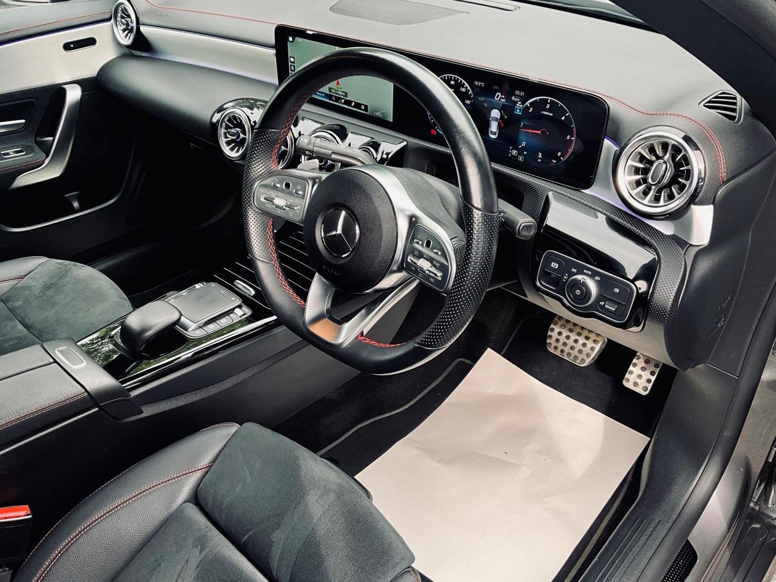Mercedes Benz CLA