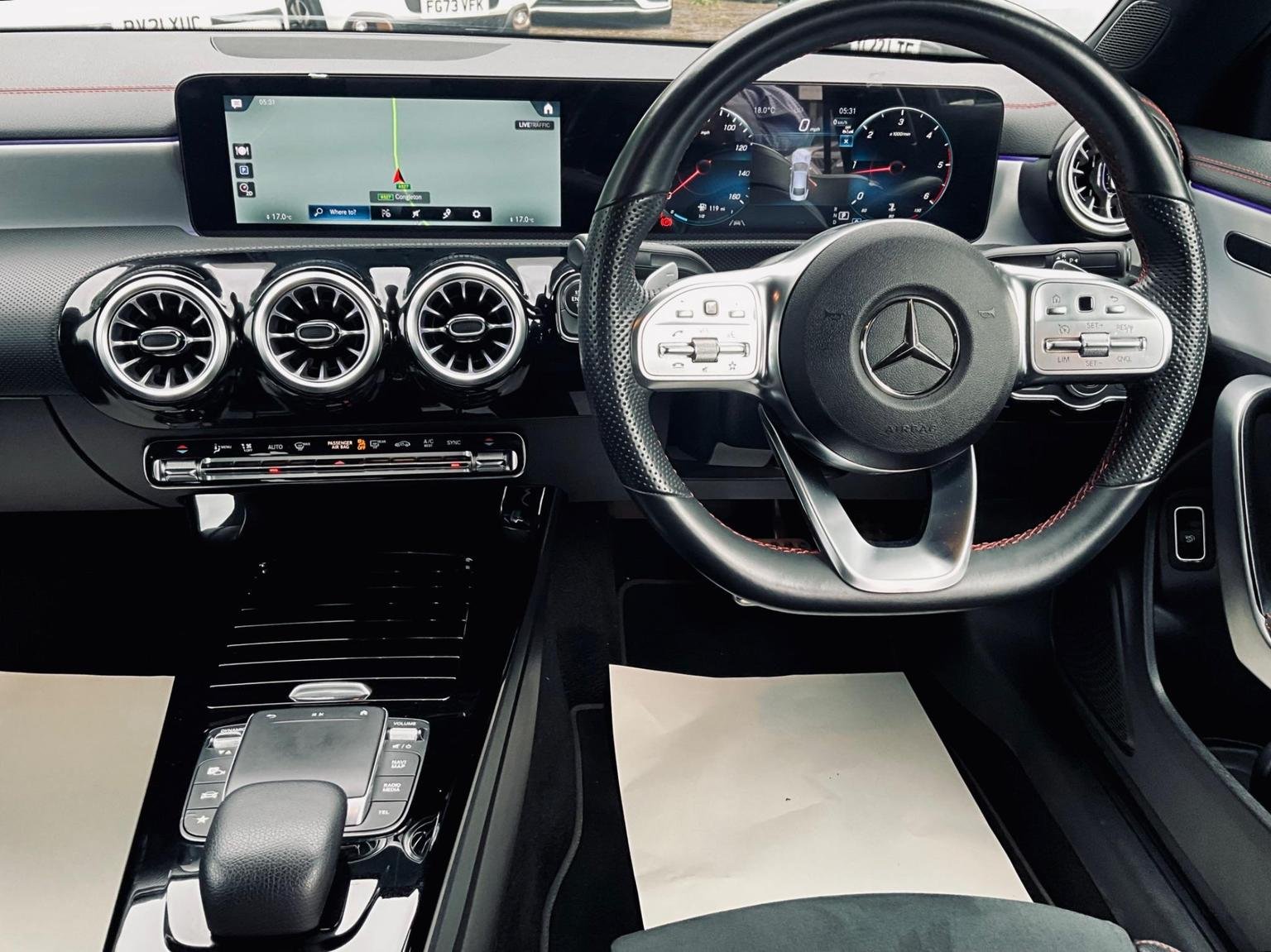 Mercedes Benz CLA