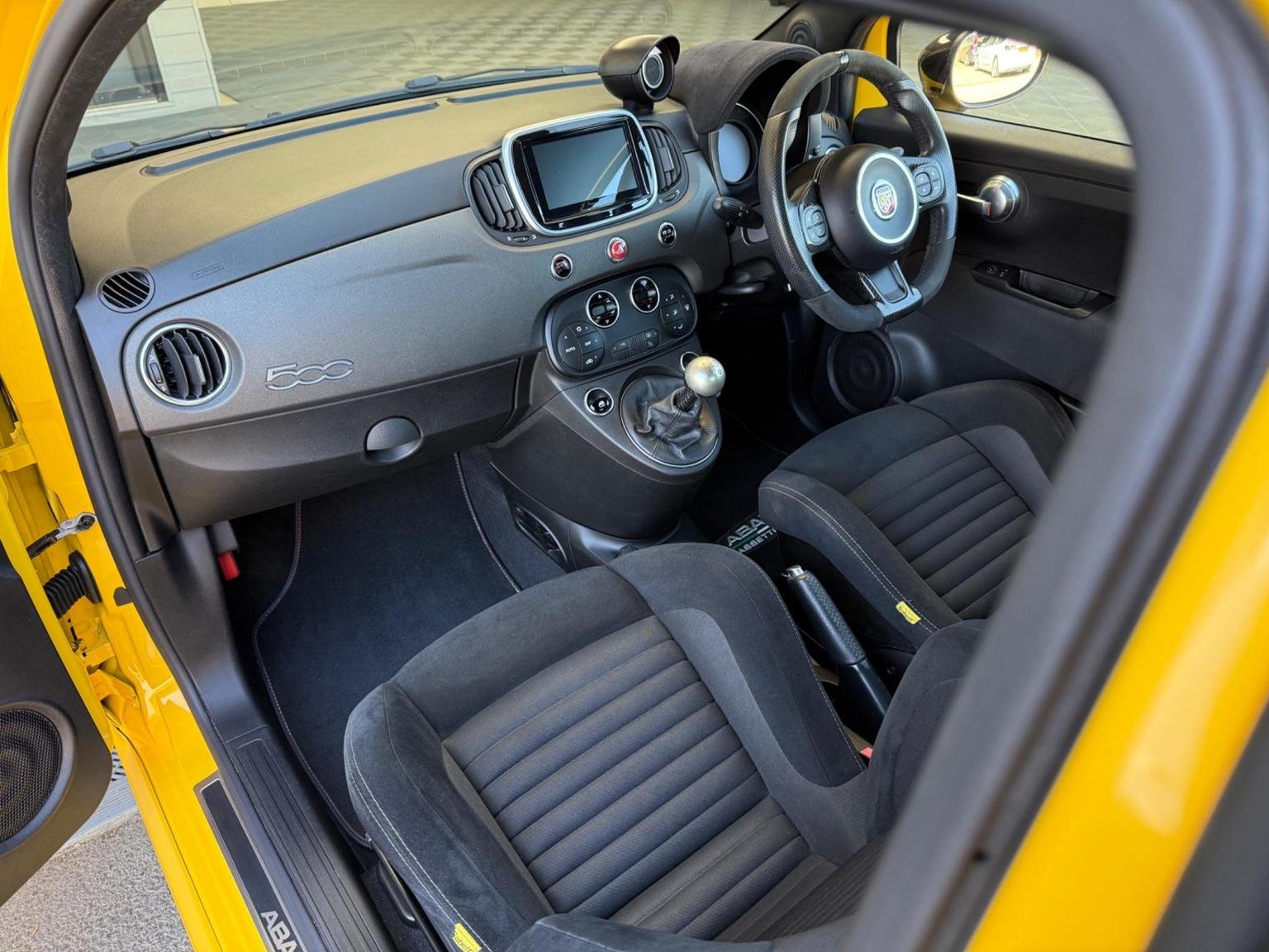 Abarth 595