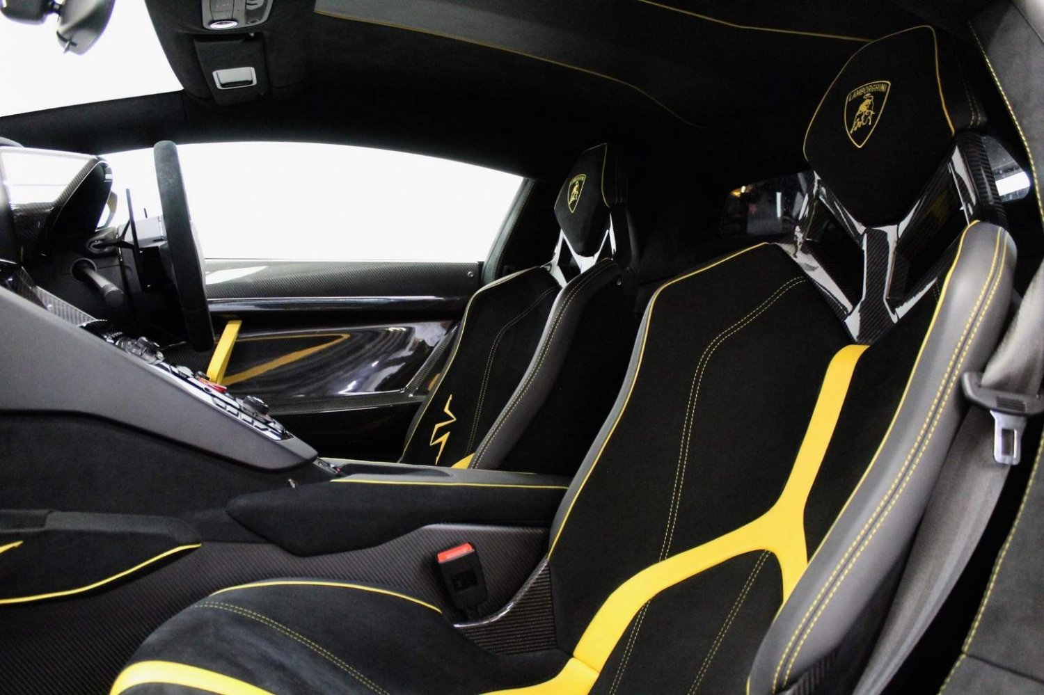 Lamborghini Aventador