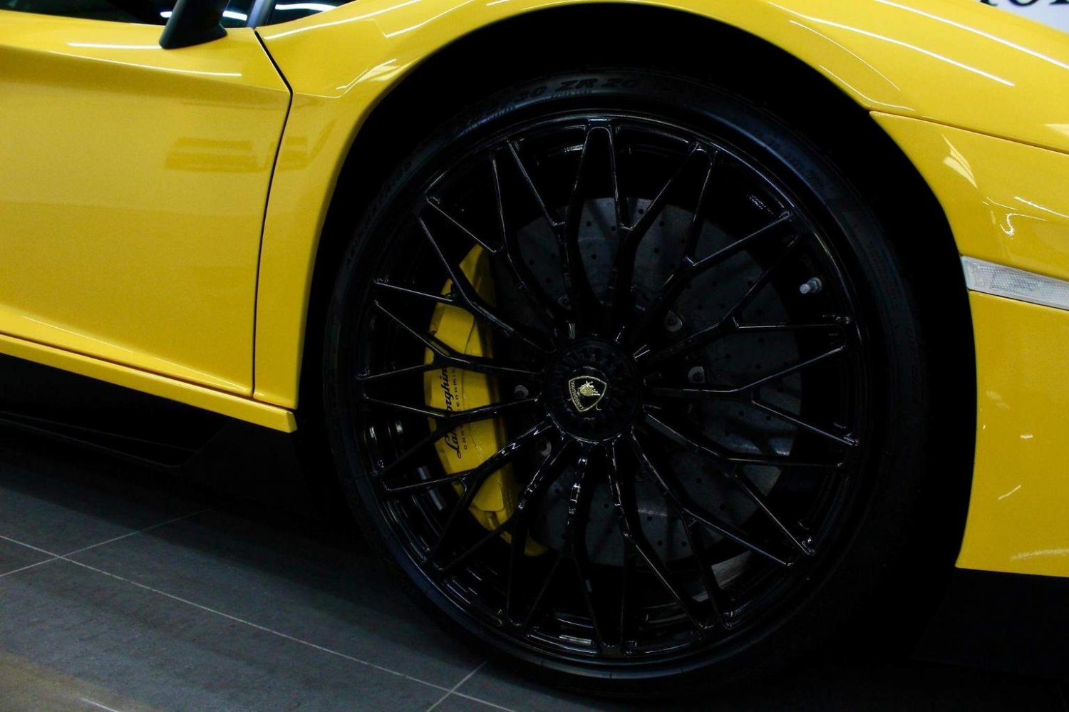 Lamborghini Aventador