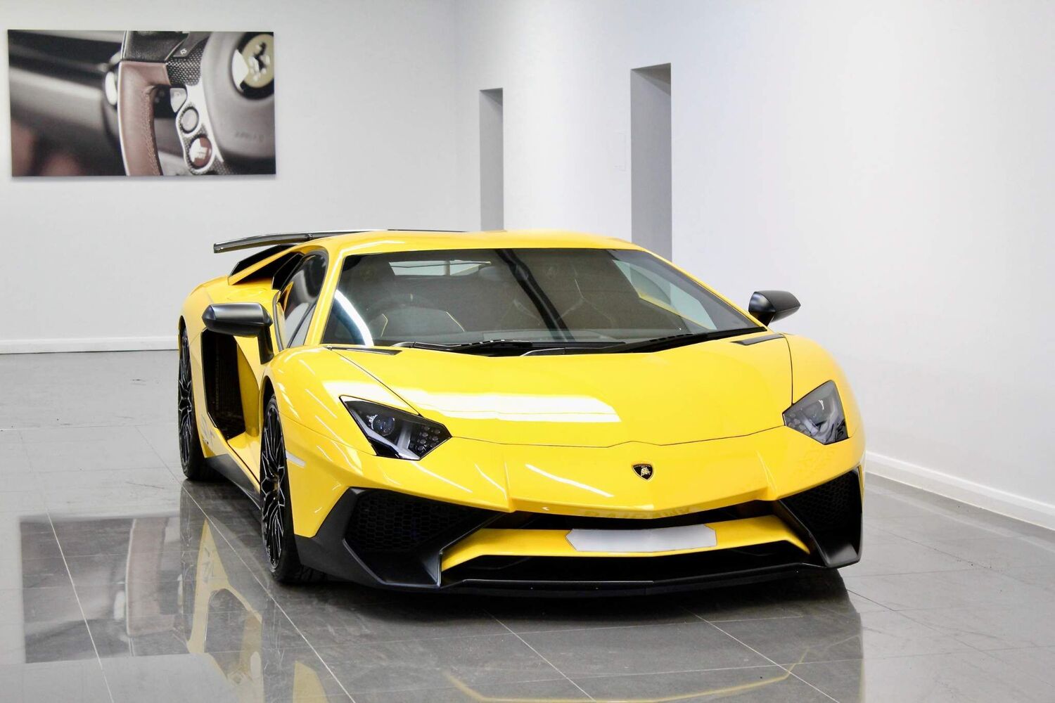 Lamborghini Aventador