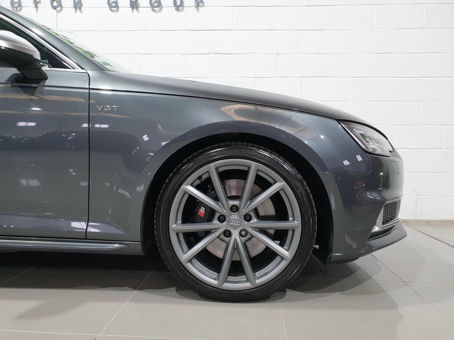 Audi S4