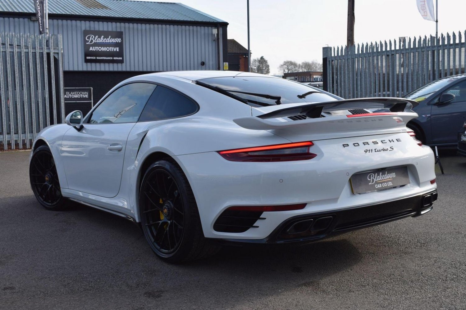 Porsche 911