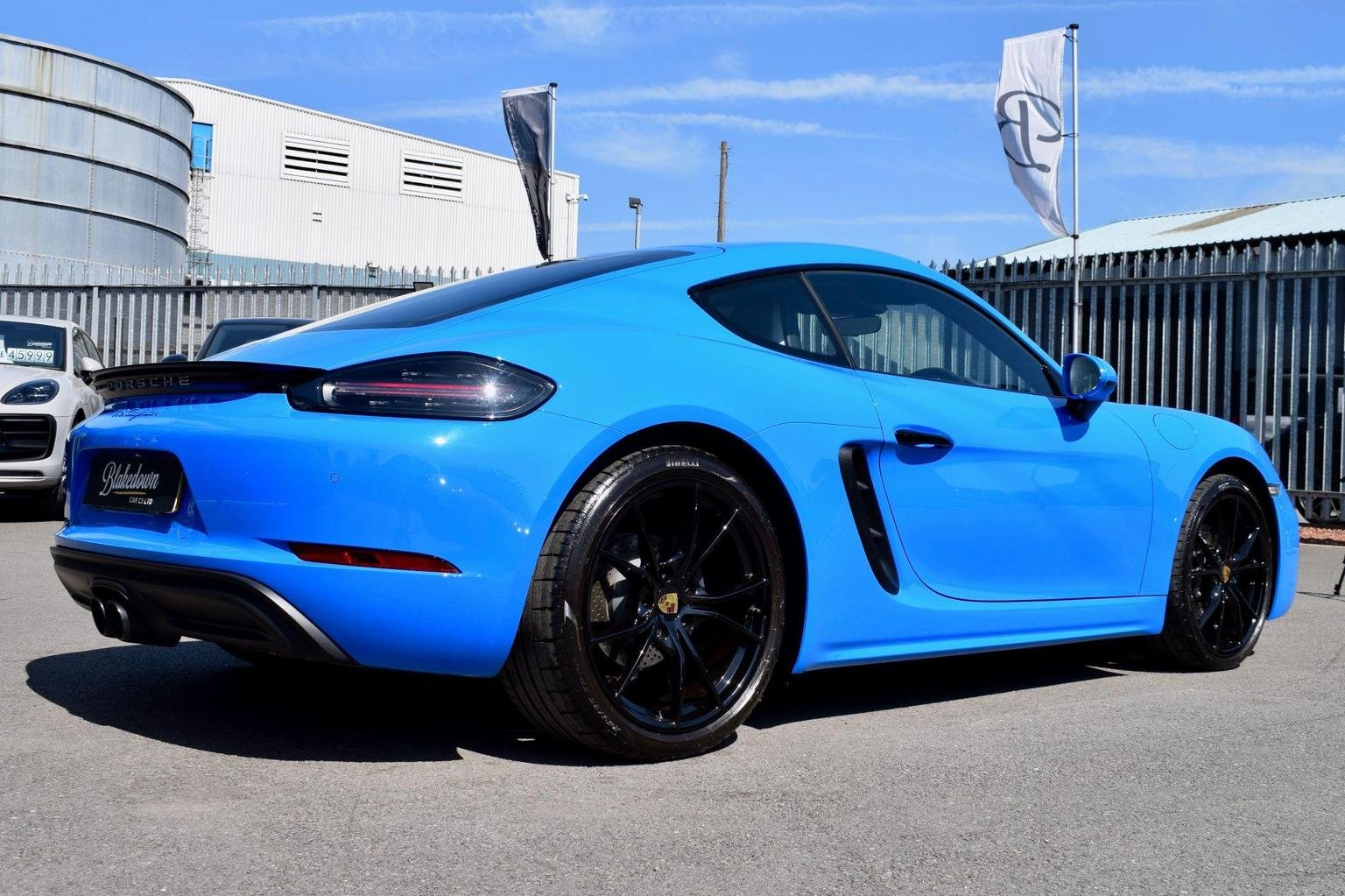 Porsche 718