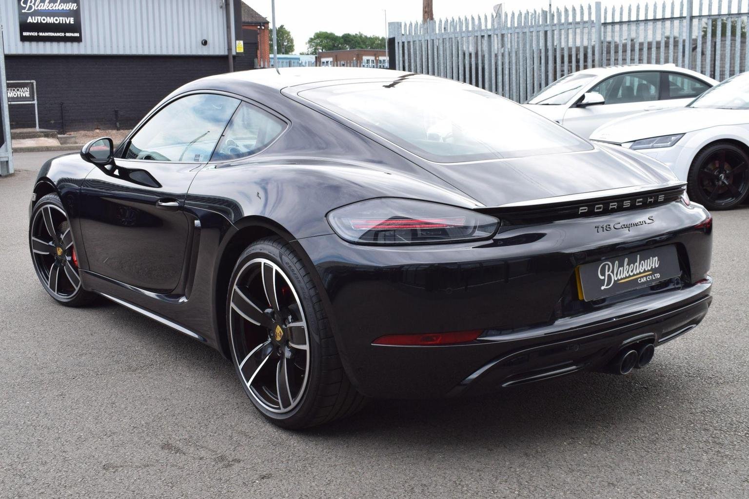Porsche 718