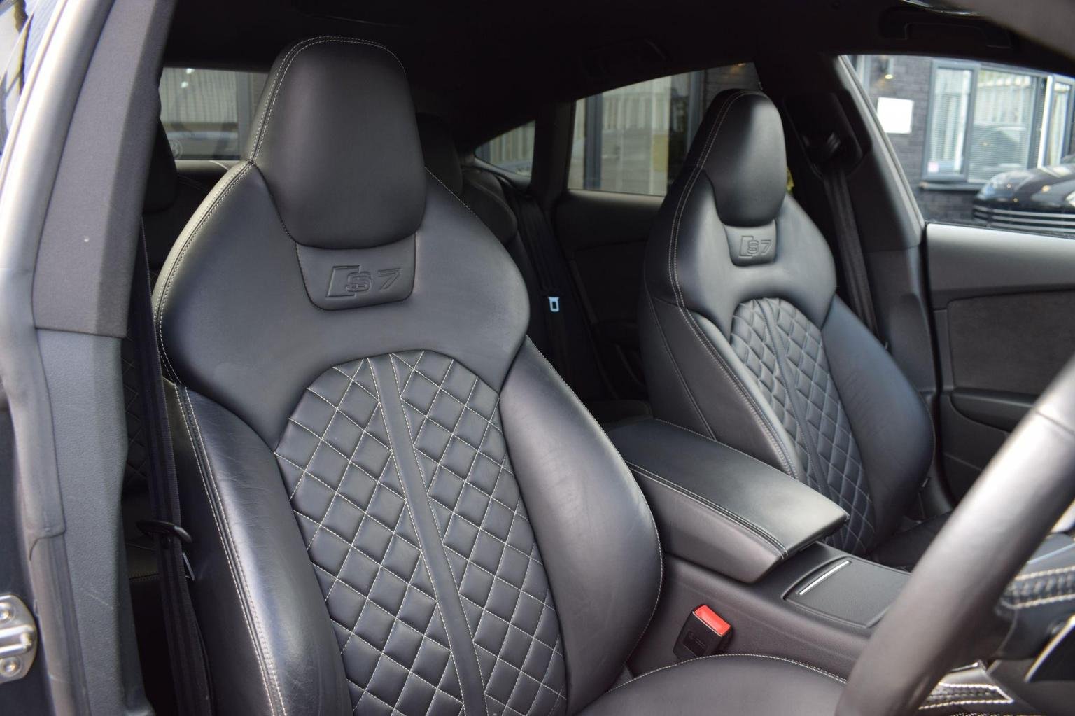 Audi S7