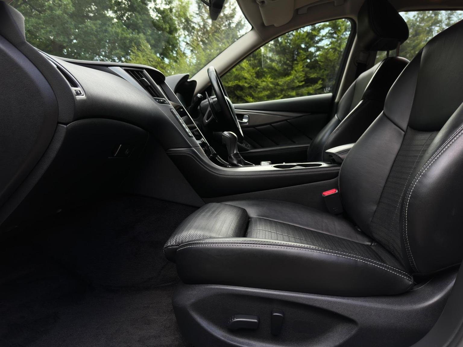 Infiniti Q50