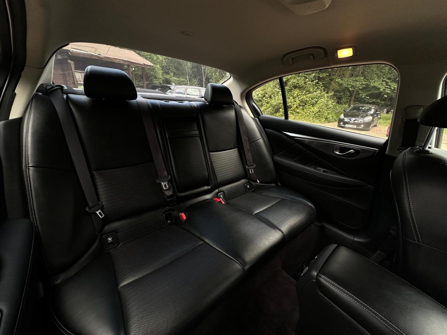 Infiniti Q50