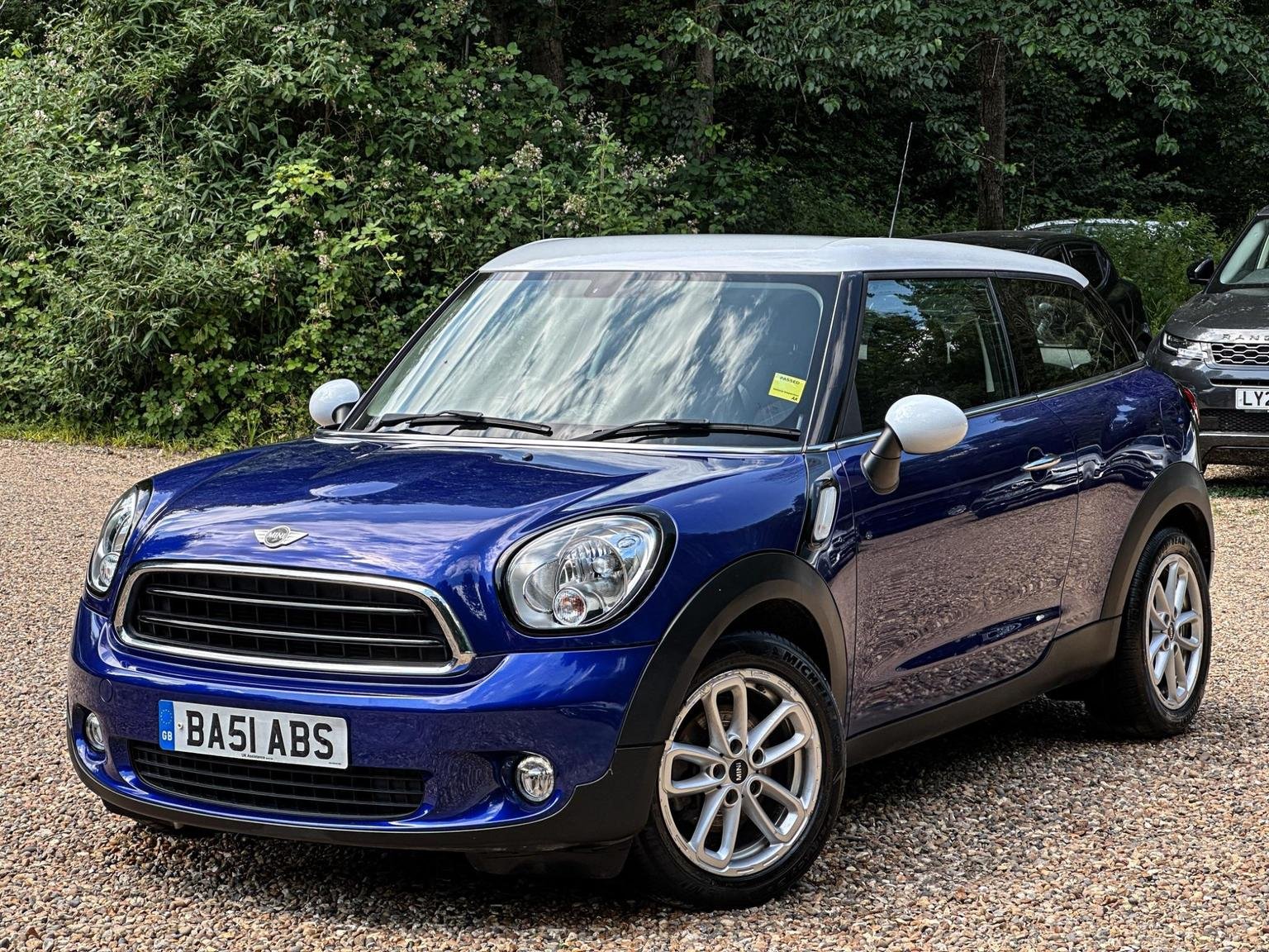 MINI Paceman