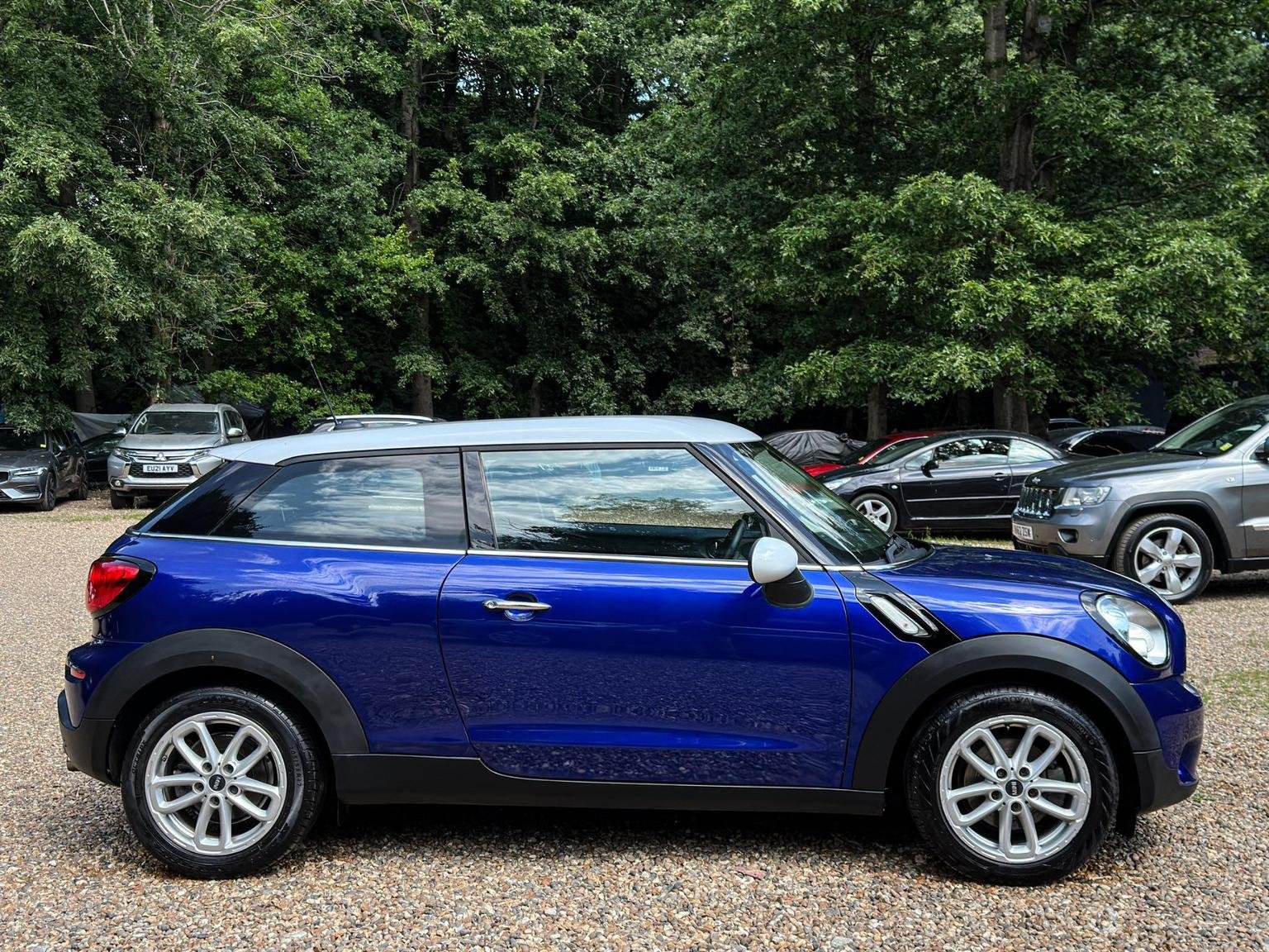 MINI Paceman