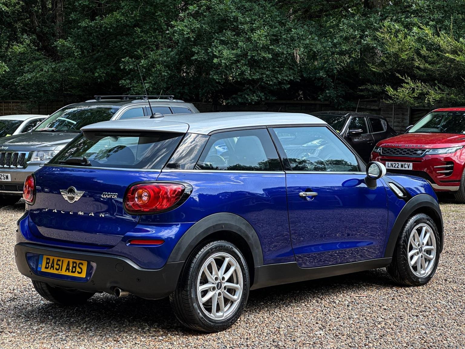 MINI Paceman