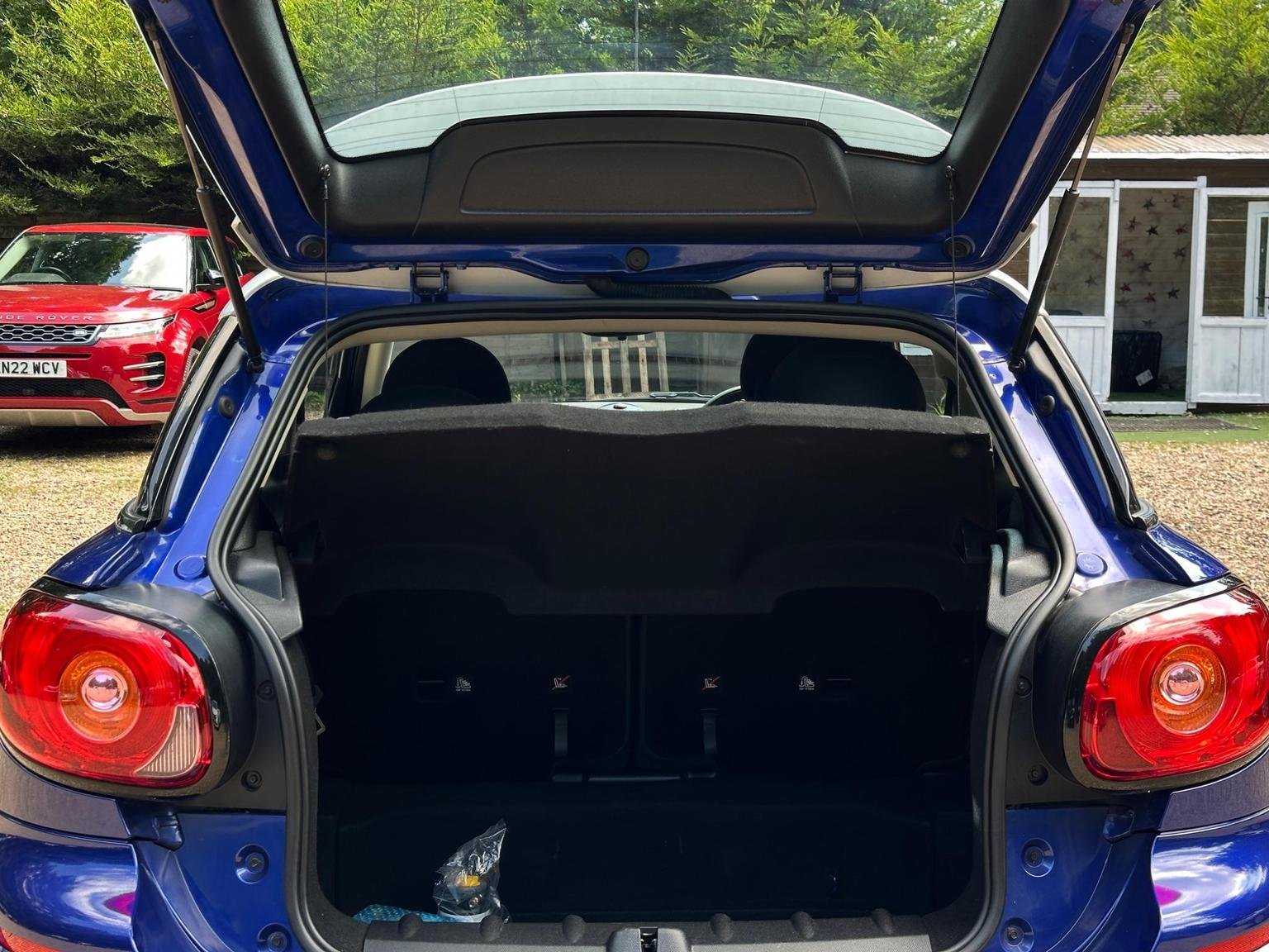 MINI Paceman