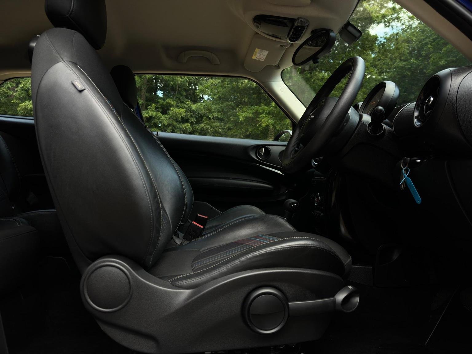 MINI Paceman