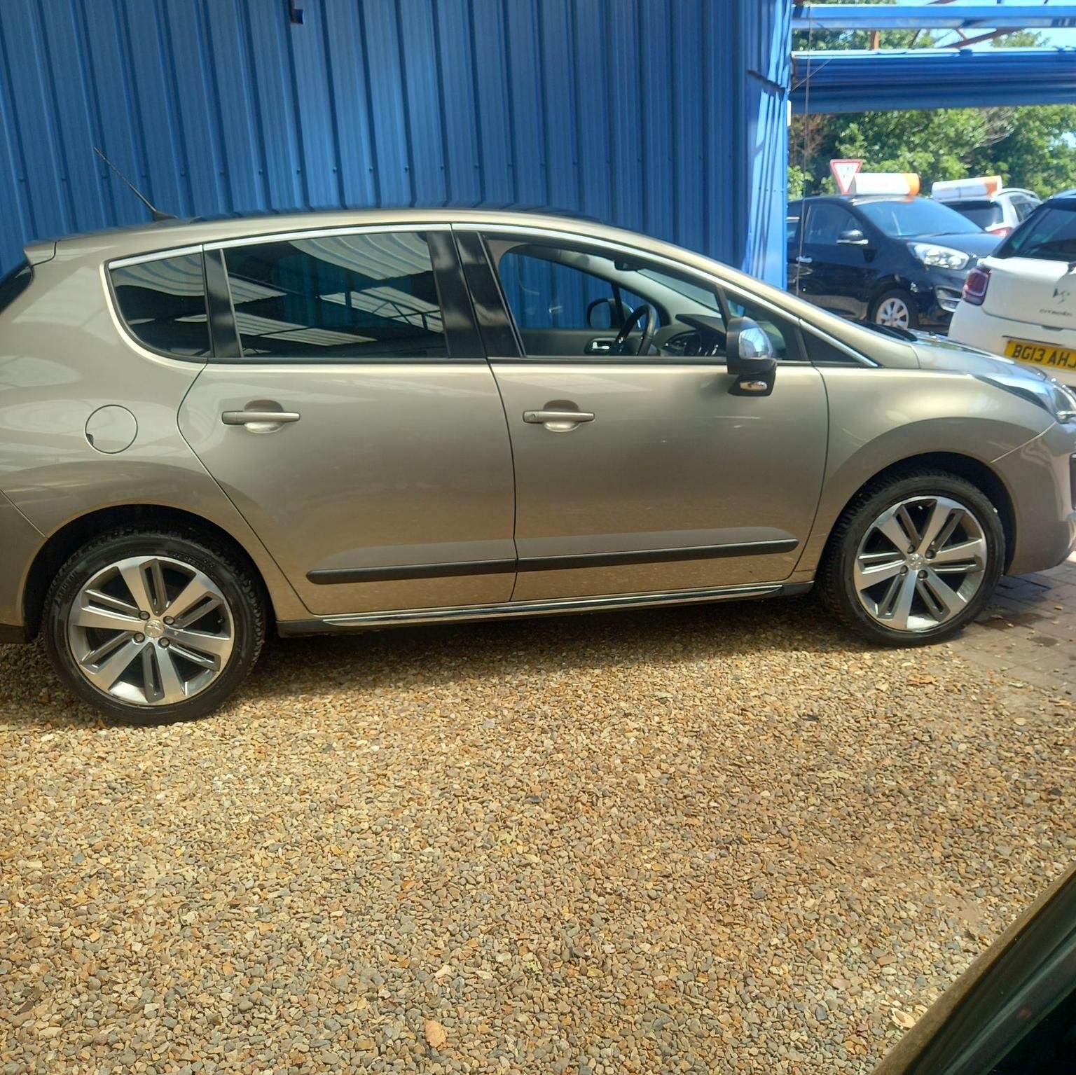 Peugeot 308
