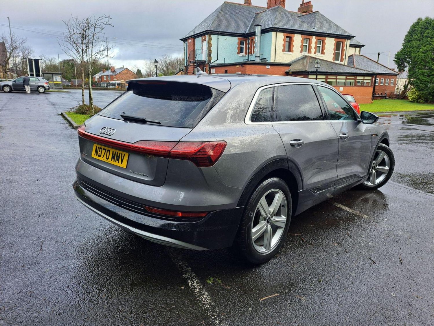 Audi E Tron