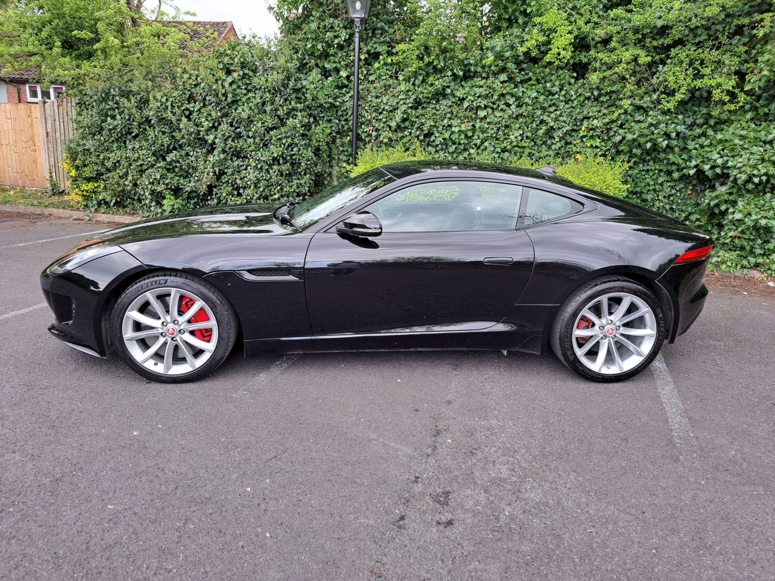 Jaguar F Type