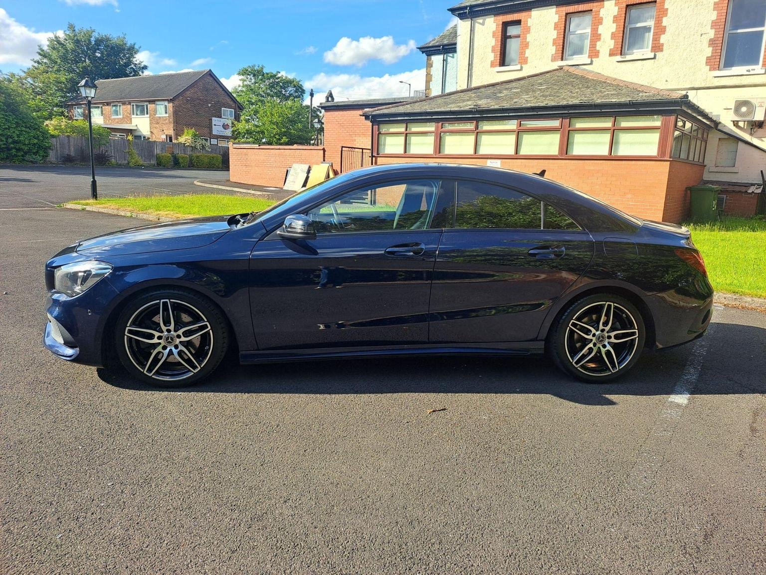 Mercedes Benz CLA