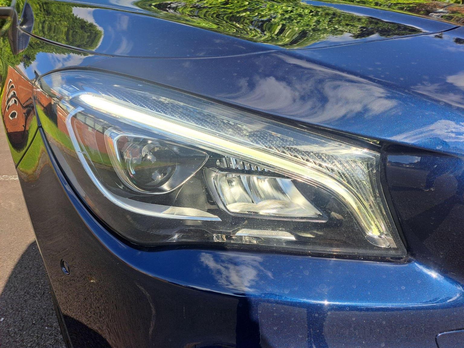 Mercedes Benz CLA