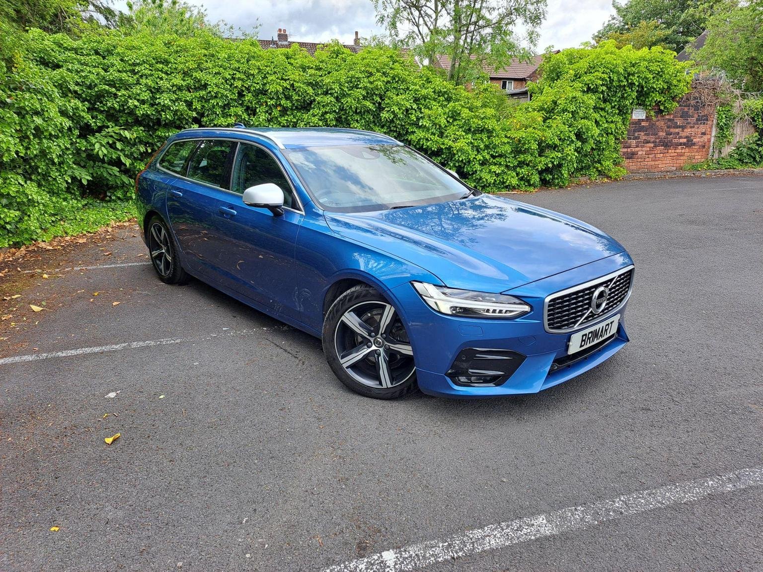 Volvo V90