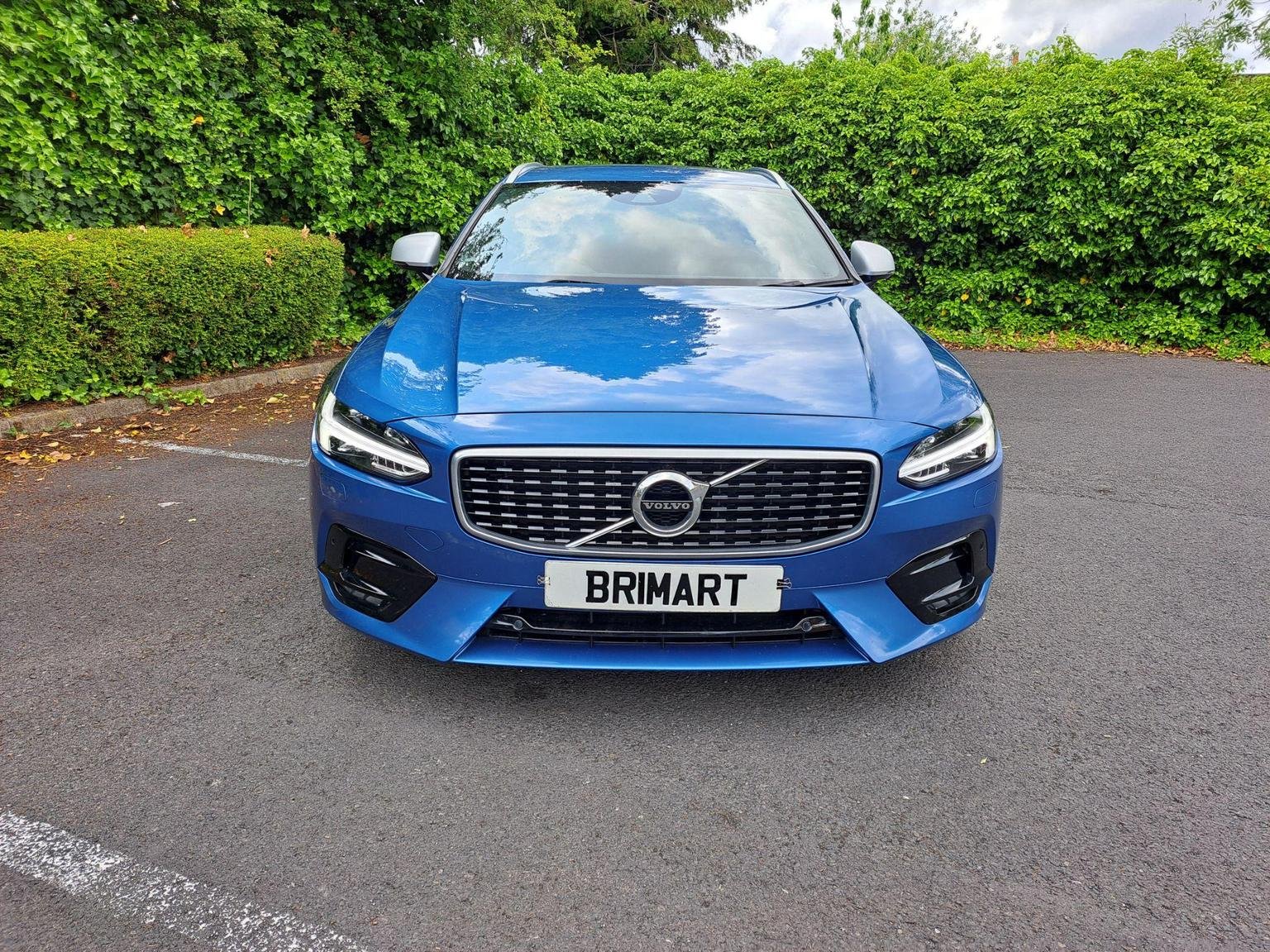 Volvo V90