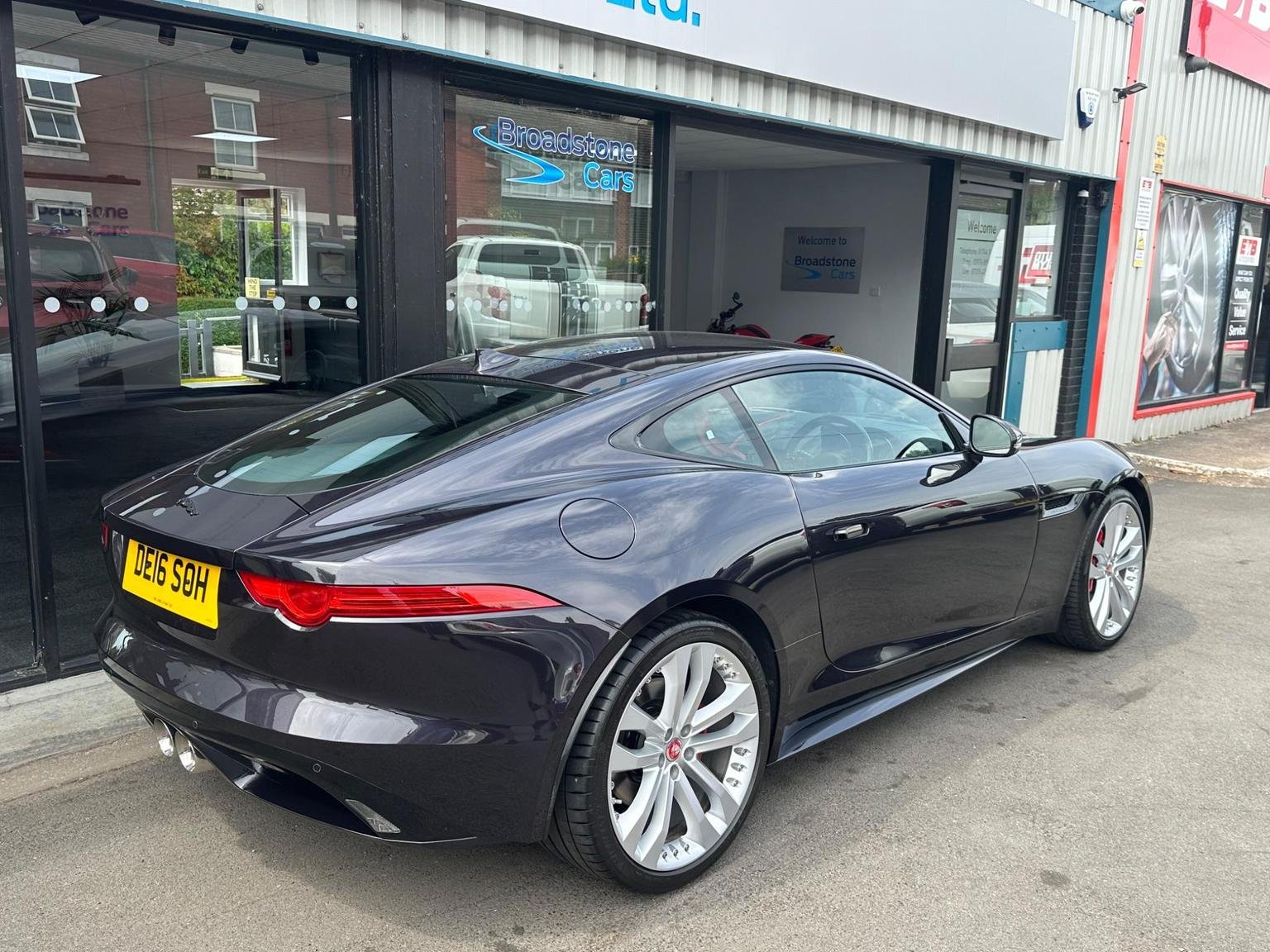 Jaguar F Type