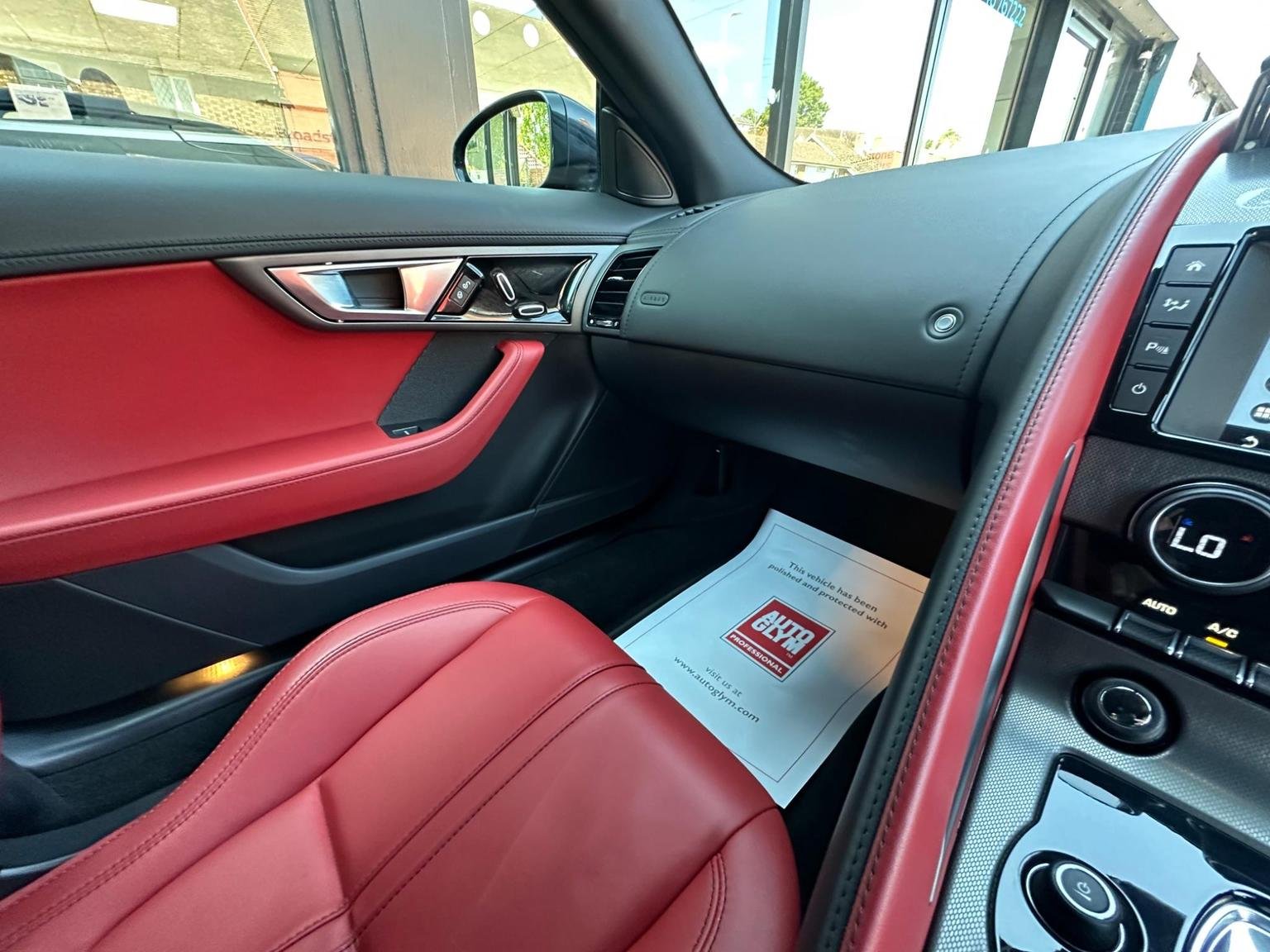 Jaguar F Type