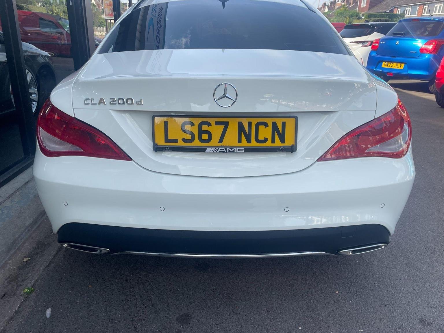 Mercedes Benz CLA