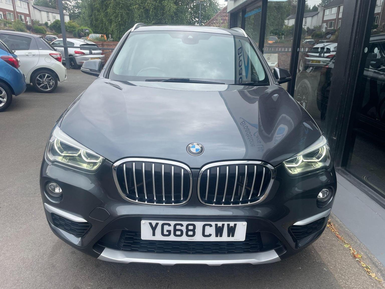 BMW X1